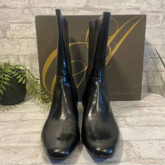 Enzo Angiolini Black Leather Ankle Boots‎ with Heel NWOT size 8.5 M - Picture 3 of 9